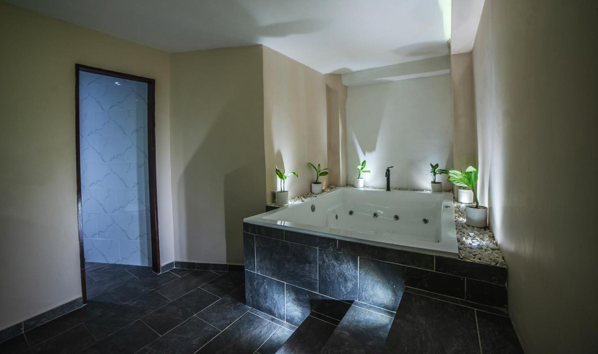 Hotel Bali At Poblado Medellín Eksteriør bilde