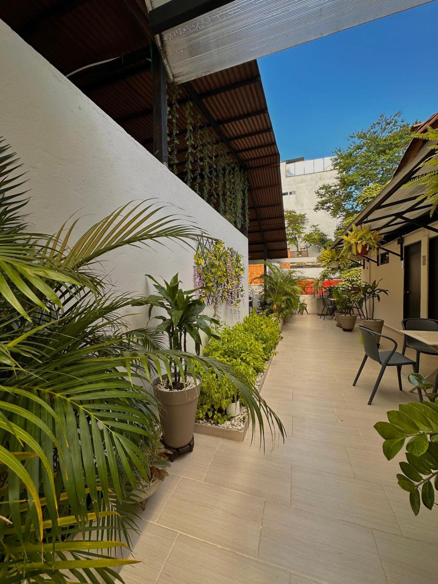 Hotel Bali At Poblado Medellín Eksteriør bilde